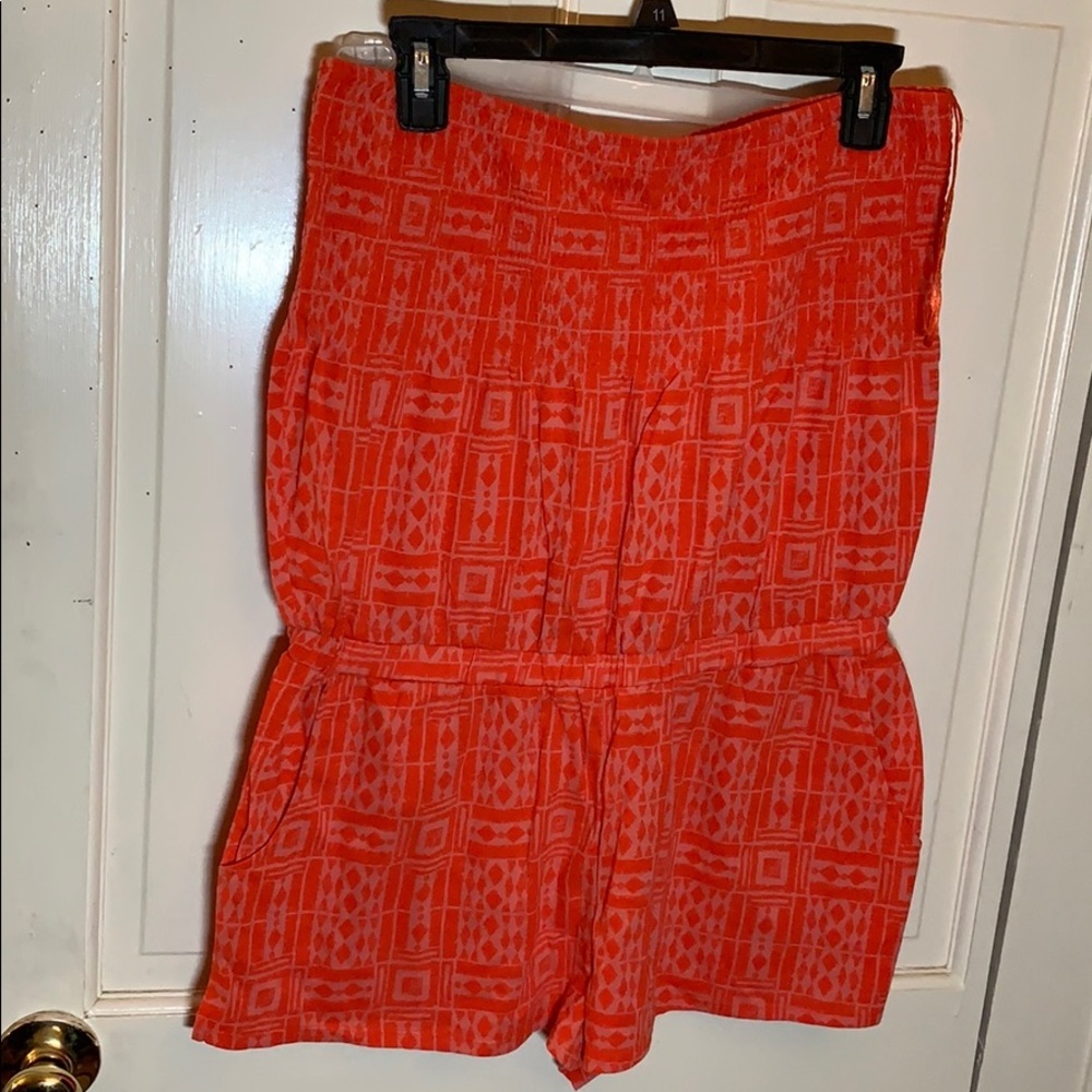 Romper sleeveless shorts orange size M